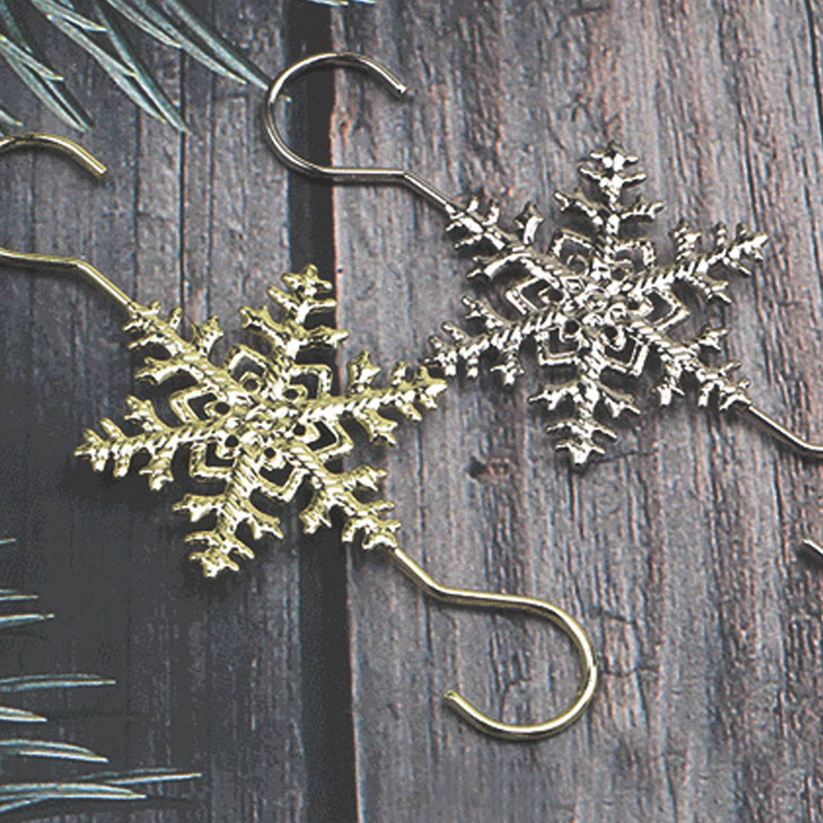 20pcs Metal Snowflake Flake Hooks Christmas Hooks Christmas Tree Holiday Decorations S Hooks