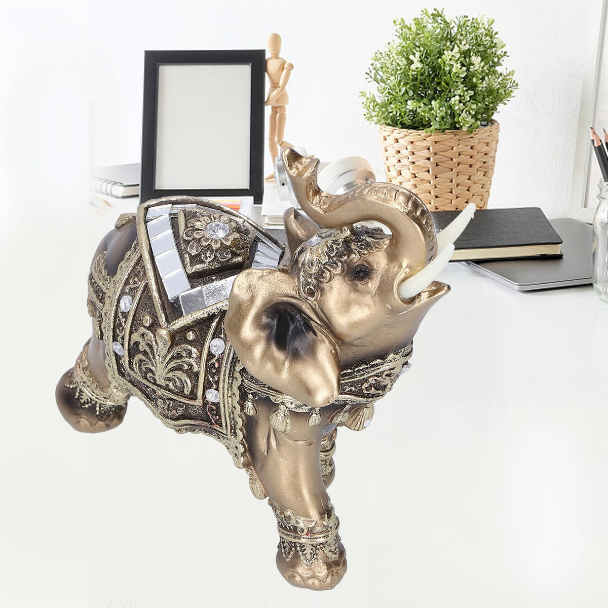 Elephant Statue Figurine Feng Shui Resin Animal Ornament Art Crafts Desktop DecorationGold L 13.5x6x14cm