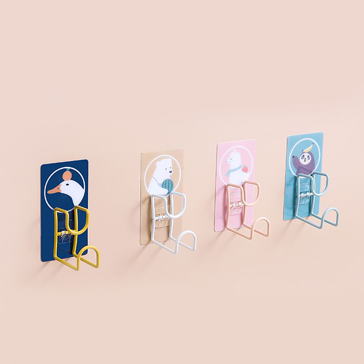 Cute Hooks Wall Mounted 360° Rotating Hook Orderly Storage Strong Stickiness Towel Rack for Bathroom KitchenBear