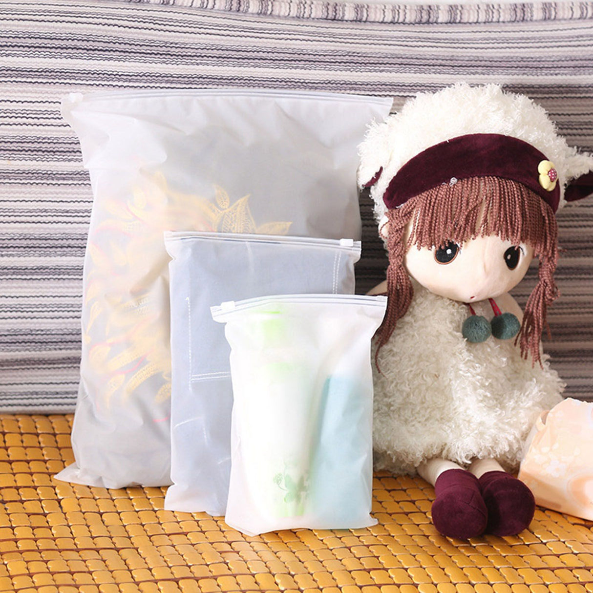 Double Matte Sealing Bag Environmental EVA Translucent Bag Valve Bag for Winter Clothing PillowXXXL 40x50cm