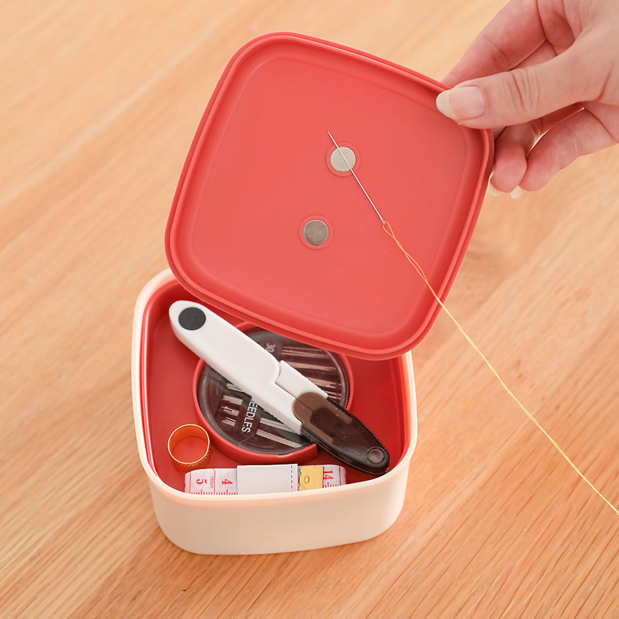Magnetic Sewing Box PP Polyester Colorful Multifunctional Scandinavian Style Craft Storage Box for Home Pink and Purple