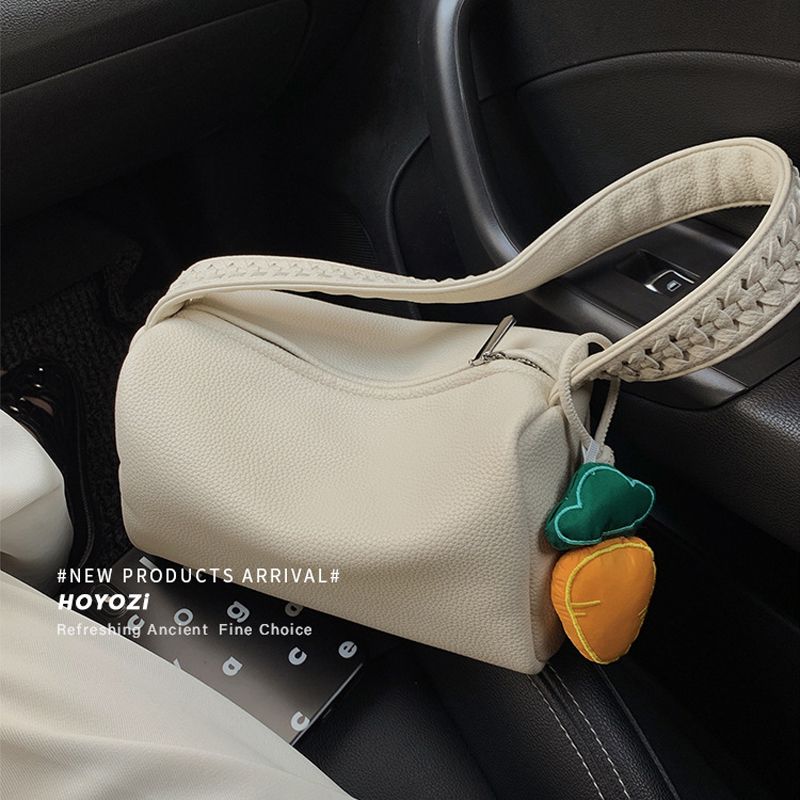 Woman Handbag with Pendant Fashionable Lovely Appearance Bright Pure Color PU Female Shoulder Bag Beige
