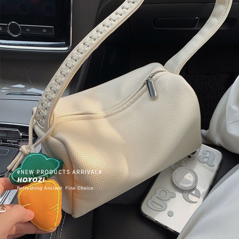Woman Handbag with Pendant Fashionable Lovely Appearance Bright Pure Color PU Female Shoulder Bag Beige