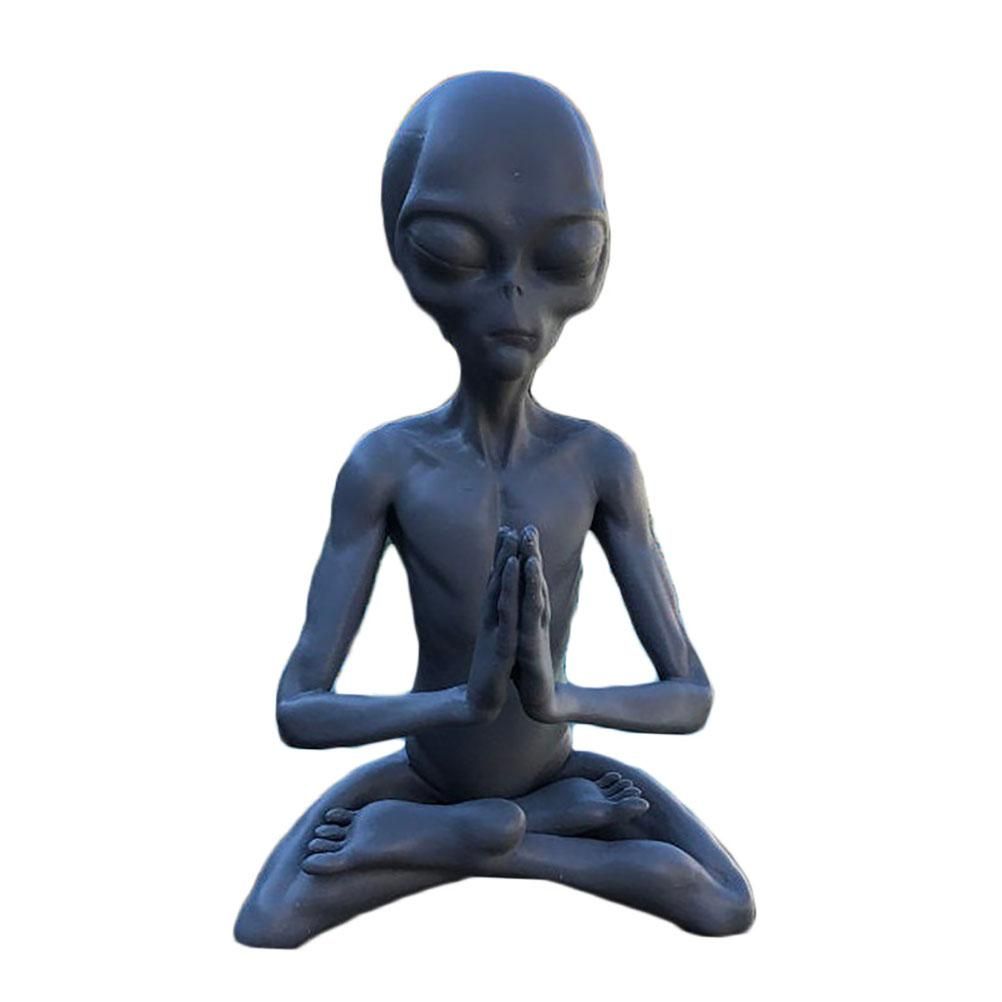 Garden Art Sculpture Meditating Statue Extraterrestrial Figurines for Indoor Outdoor Home Office Garden Lawn Decor
