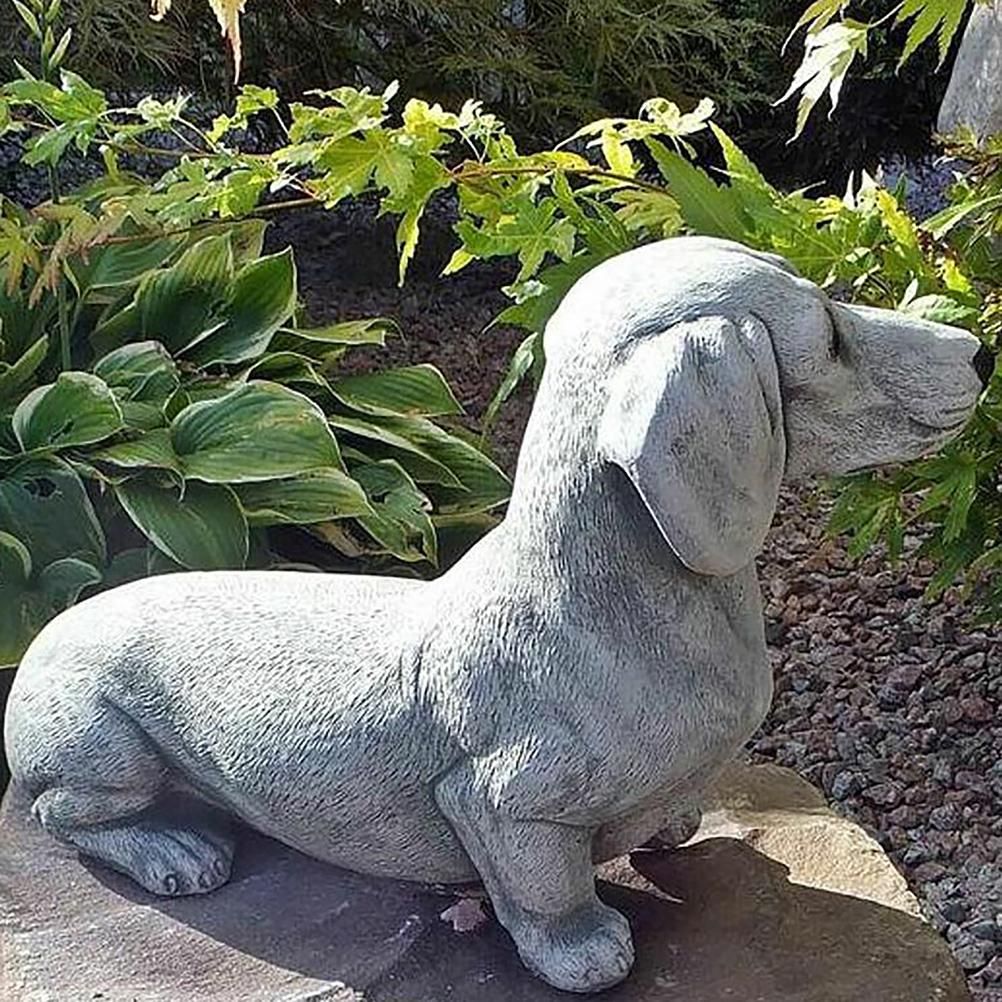 Garden Dog Statue Ornament Realistic Resin Animal Sculpture for Outdoor Decoration Dog Lover Gift