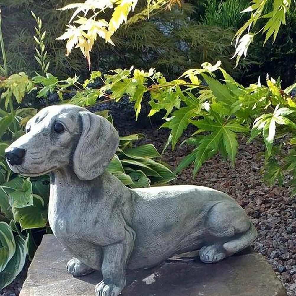 Garden Dog Statue Ornament Realistic Resin Animal Sculpture for Outdoor Decoration Dog Lover Gift