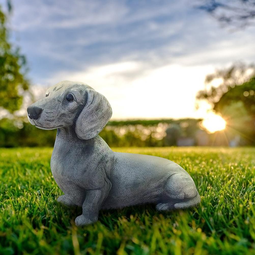 Garden Dog Statue Ornament Realistic Resin Animal Sculpture for Outdoor Decoration Dog Lover Gift