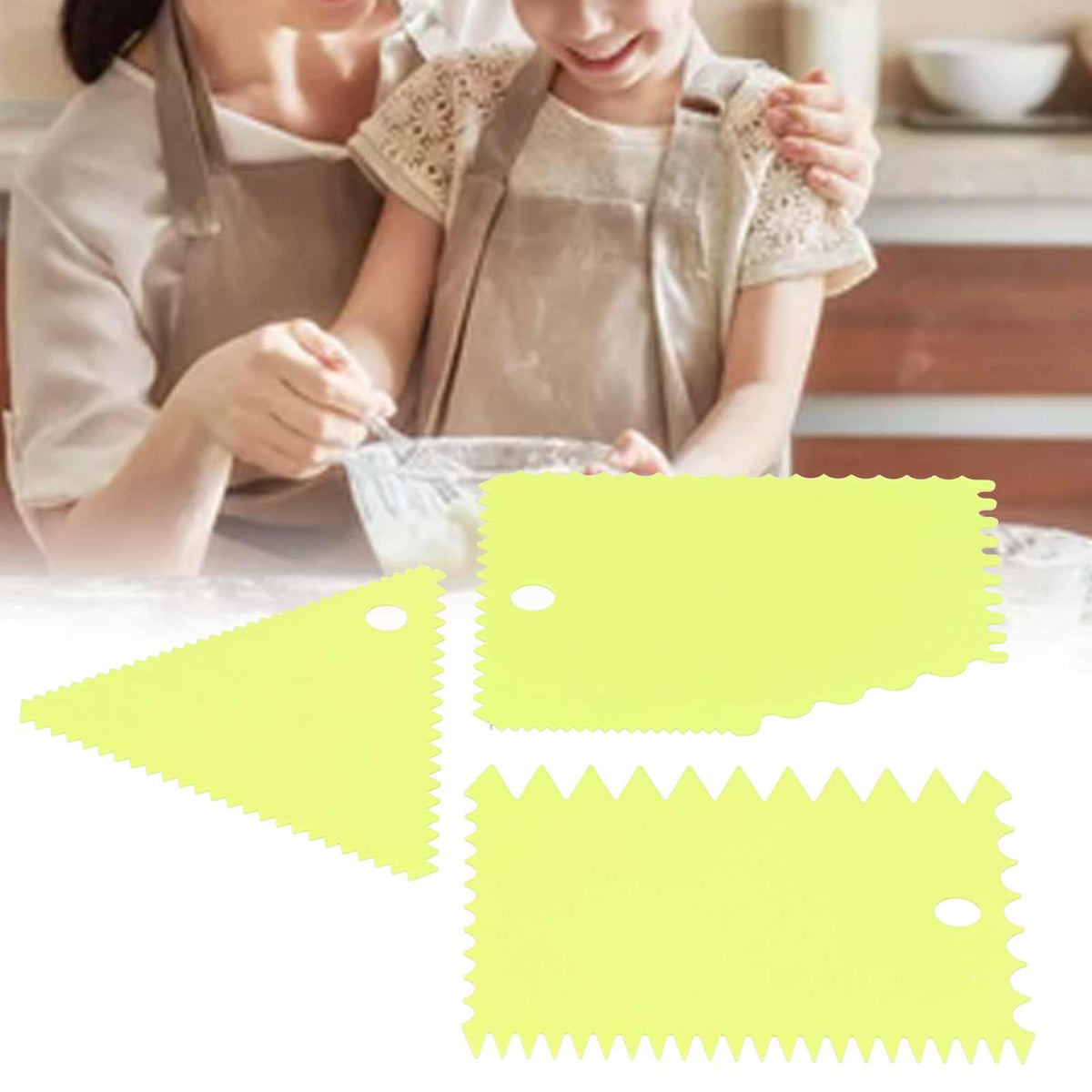 3PCS/Set Cake Cream Scraper Pasty Cutters Scraper Irregular Teeth Edge DIY SmootherGreen