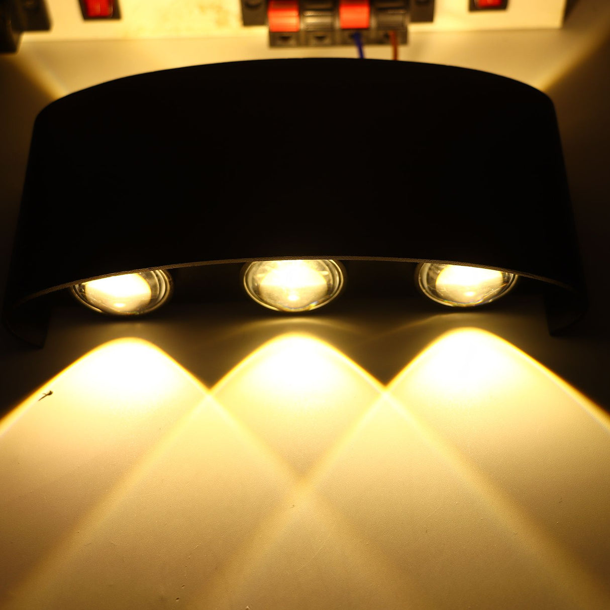 6W LED Wall Light Aluminium Black Shell Warm Light Up Down Lighting Decoration Wall Lamp AC85‑265V