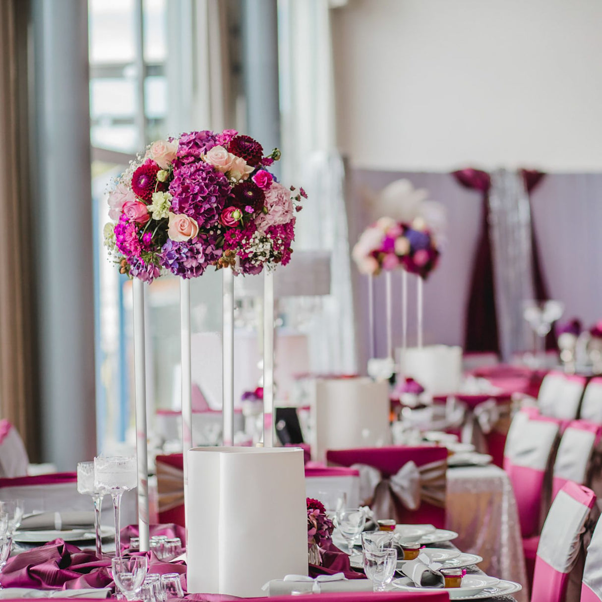 Wedding Acrylic Road Lead Flower Stand Cylinder Vase Flower Arrangement Wedding Decoration