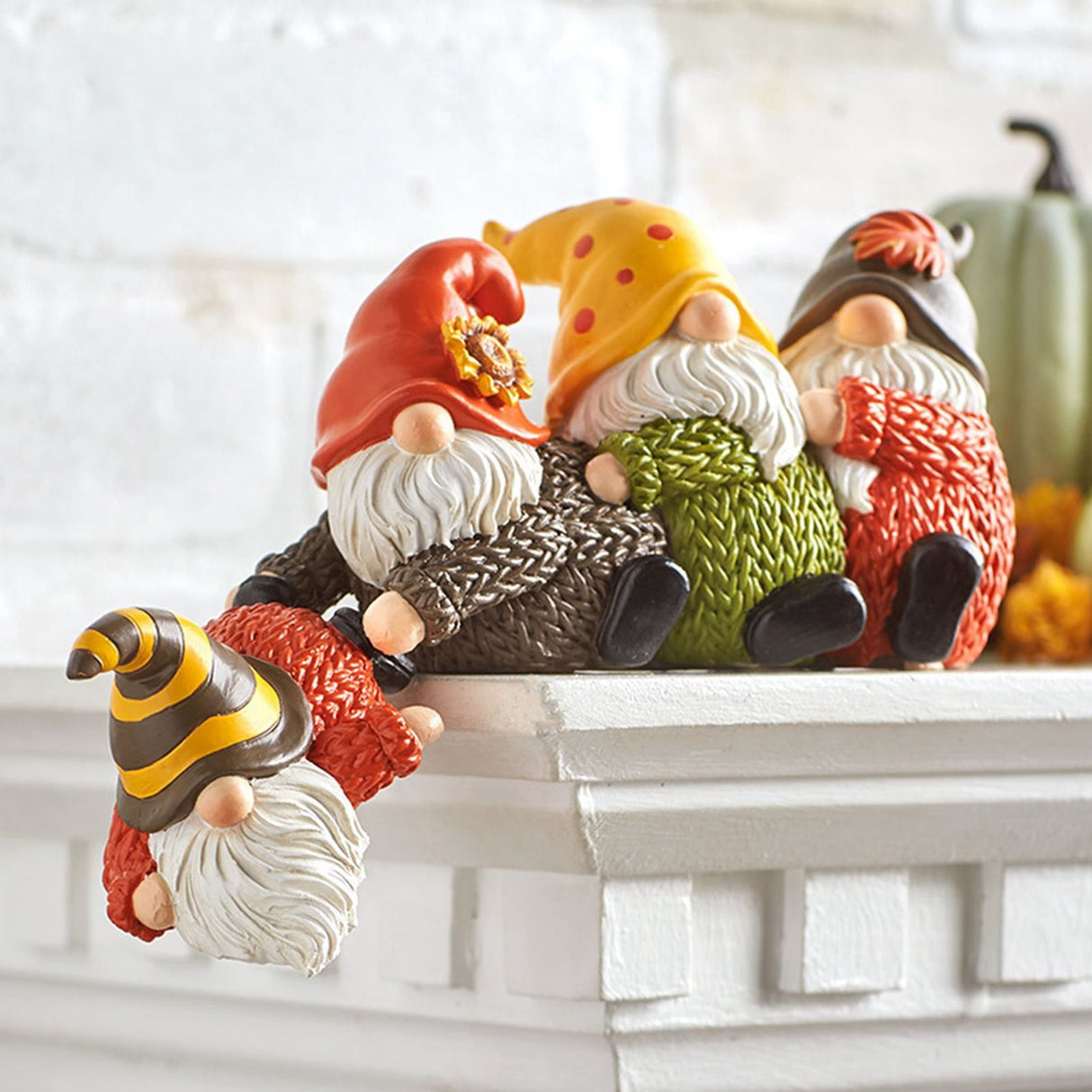 Christmas Ornament Emitting Resin Christmas Decorations Ornaments Gifts for Hotel Window Display