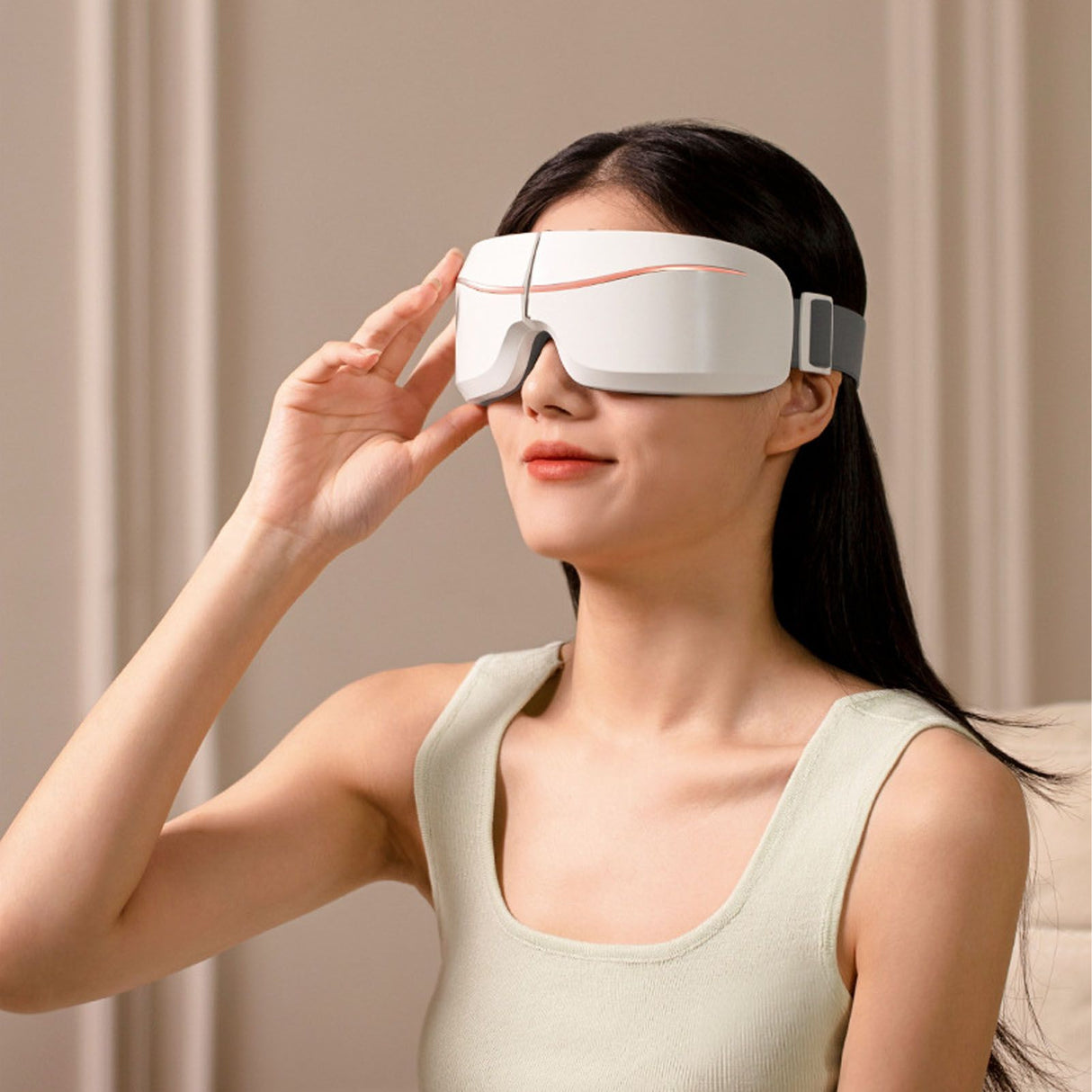 Eye Massager Smart Bluetooth Heating Vibration USB Charging Eye Massage Machine for Home Dorm White