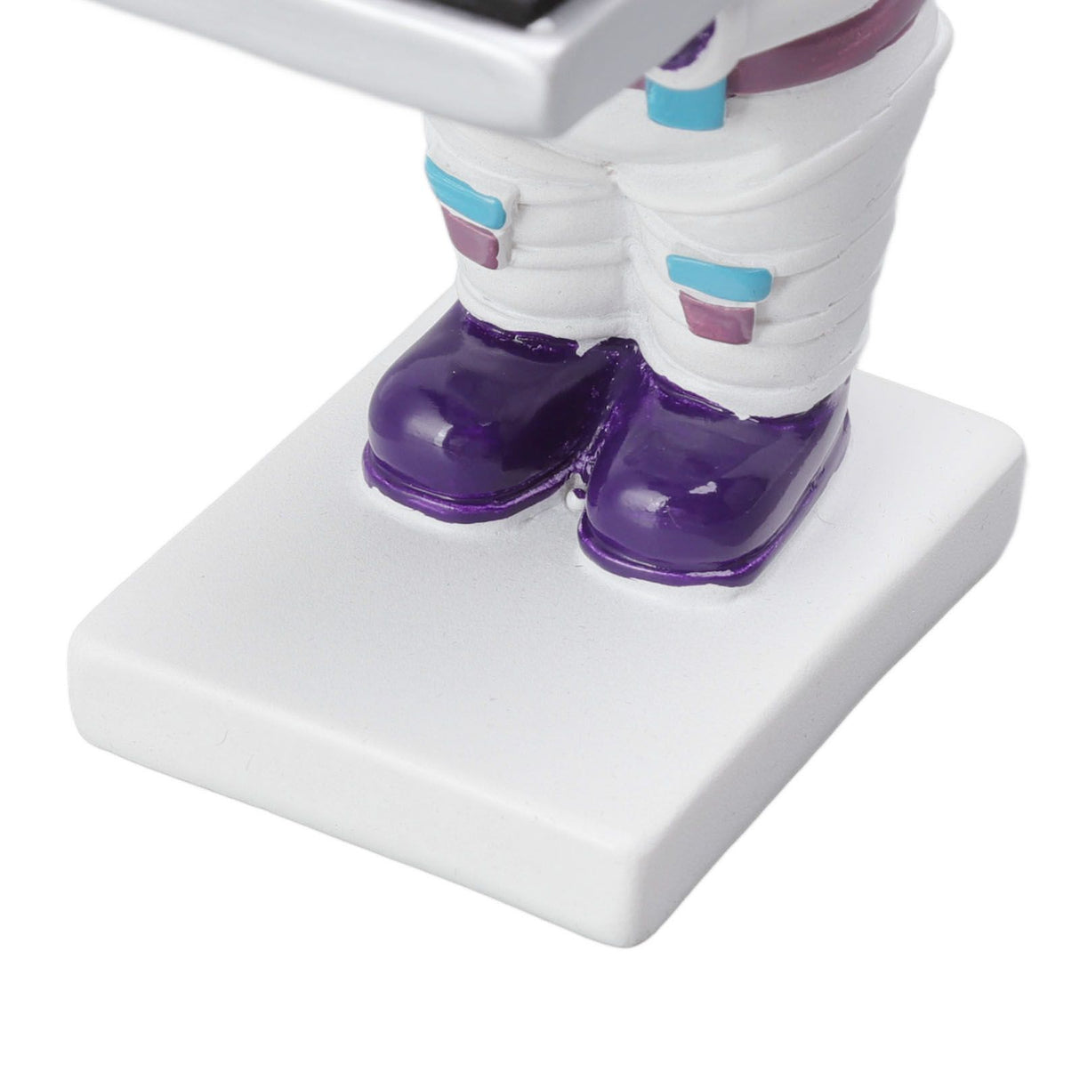 Resin Watch Stand Handmade Figurine Model Decorative Watch Display Stand for Home White Bear