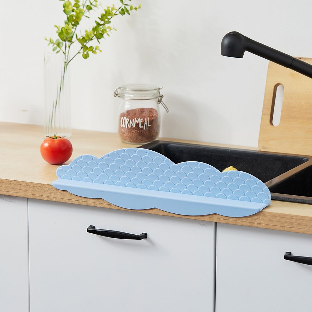 Kitchen Sink Water Splashing Guard Silicone Water Splatter Guard with Suction Cup for Dishes Washing Light Blue Clouds
