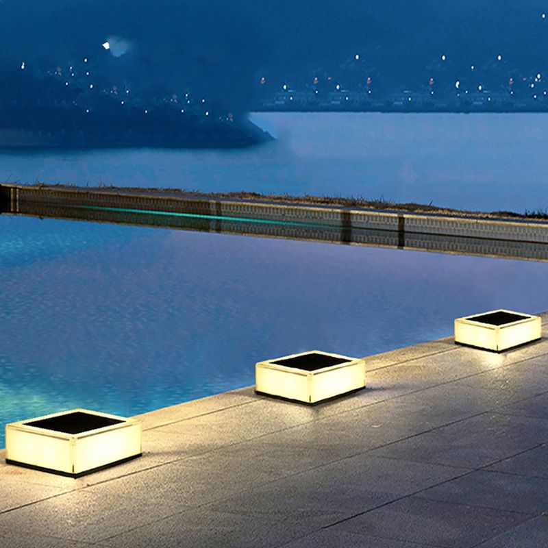 Solar LED Post Light High Brightness Waterproof Safe Stable Solar Post Lamp for Outdoor Courtyard Garden Three Color Temperature 3000K 4000K 6000K