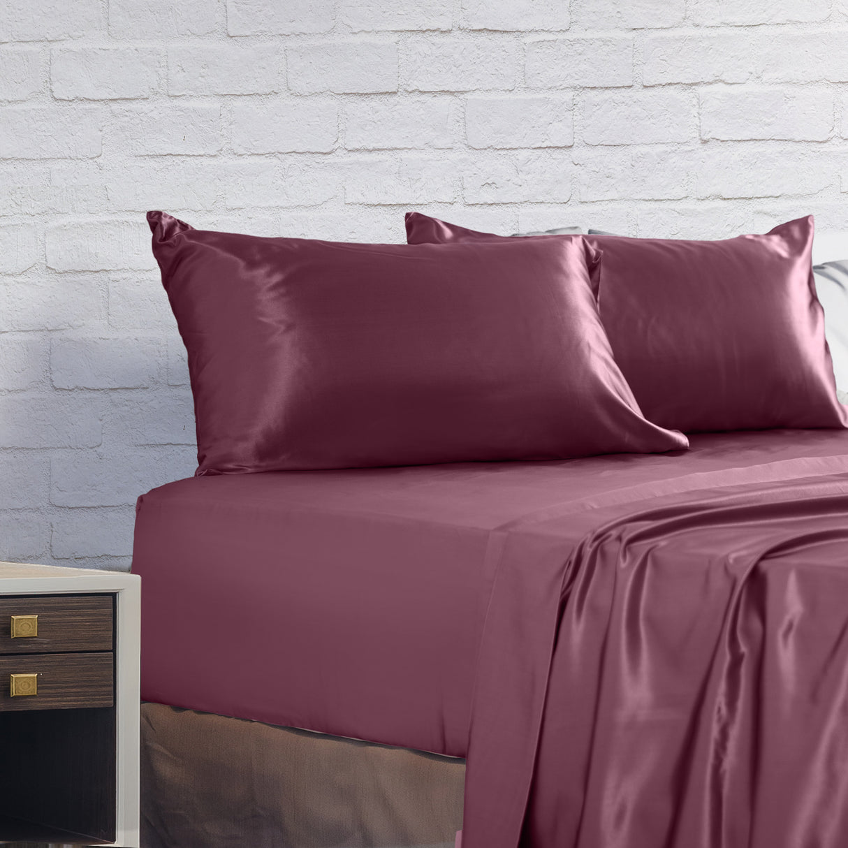Royal Comfort Satin Sheet Set 4 Piece Fitted Flat Sheet Pillowcases - Queen - Malaga Wine