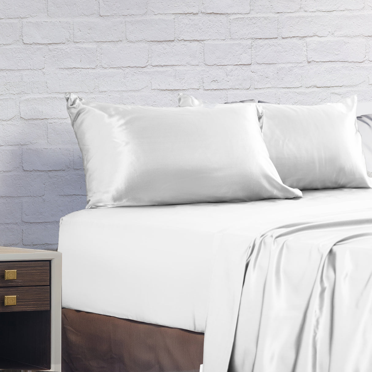 Royal Comfort Satin Sheet Set 4 Piece Fitted Flat Sheet Pillowcases - King - White