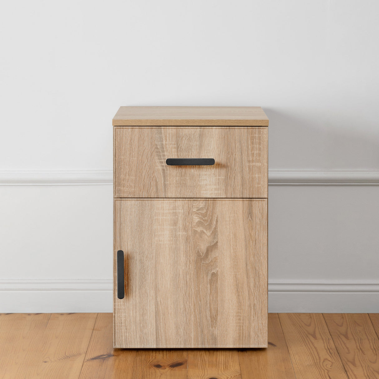 PORTO BEDSIDE TABLE - NATURAL OAK - SLIM - OVAL BLACK