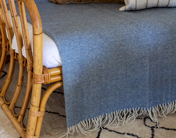 Hampton Luxurious Merino Wool Blend Throw - Ocean Blue