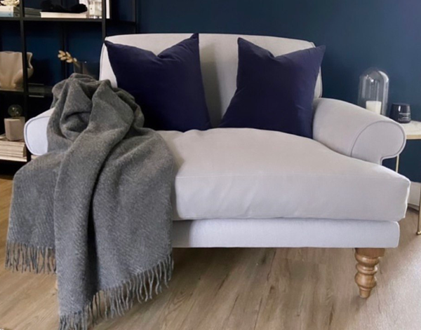 Elegant Slate Merino Wool Blend Hampton Throw