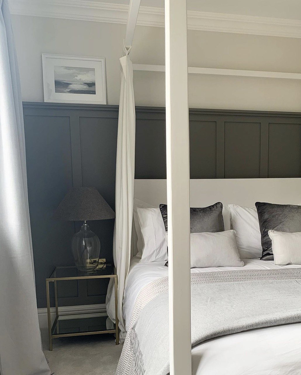 Sleek Light Grey Merino Wool Throw Blanket - Paddington Collection