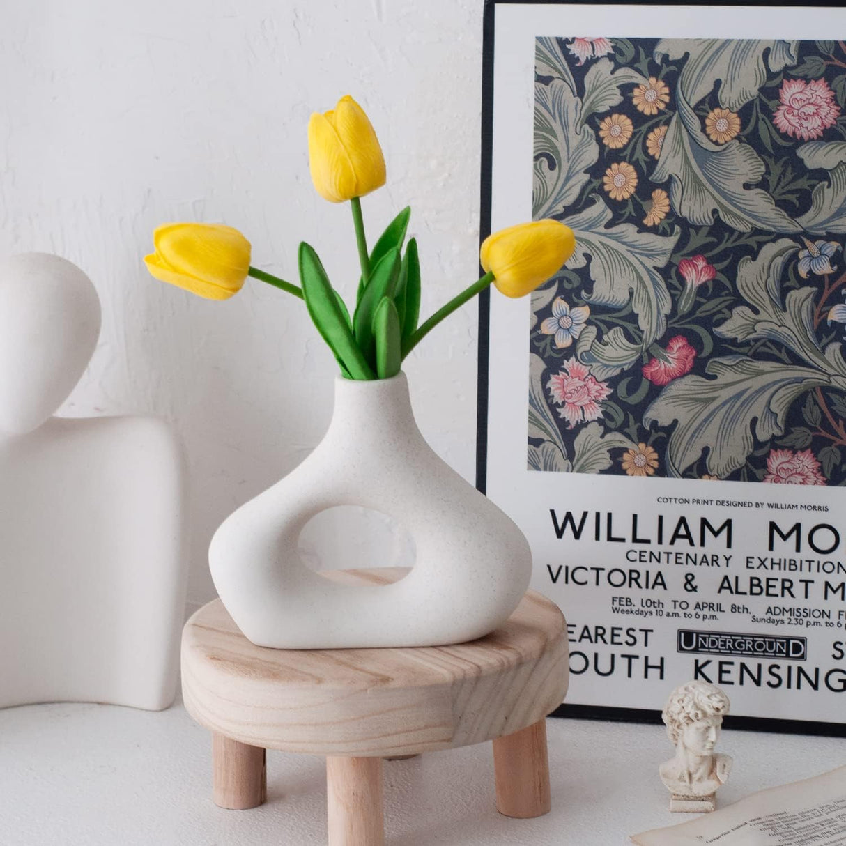 Ceramic Set of 2 Modern White Vases for Home D?cor