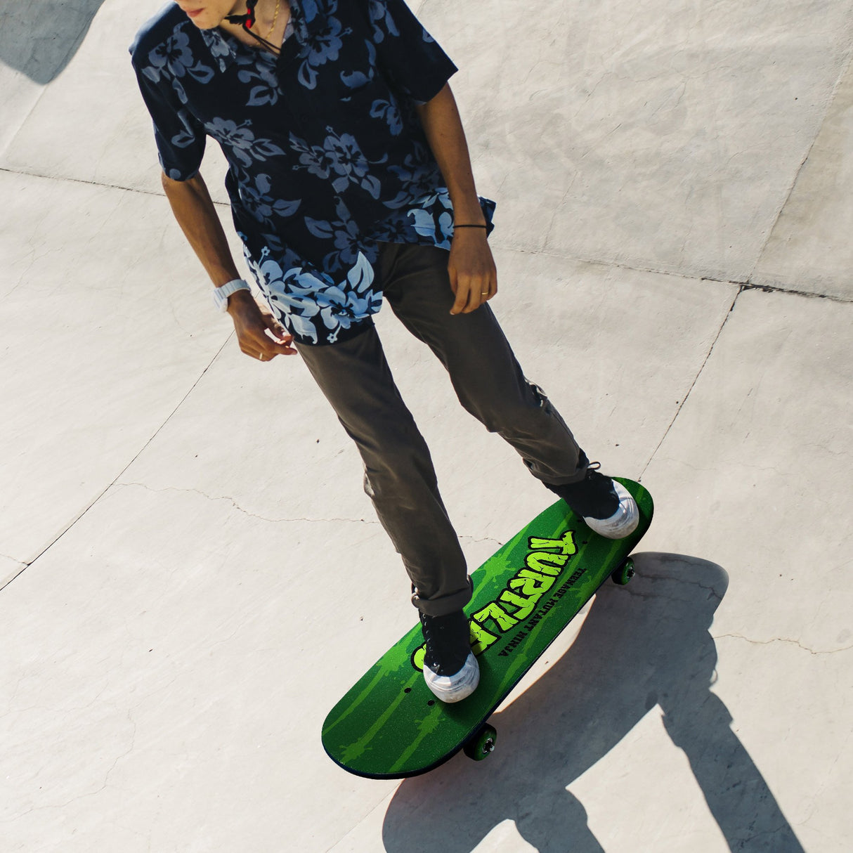 TMNT Popsicle Skateboard - 28-Inch Turtle Time Adventure