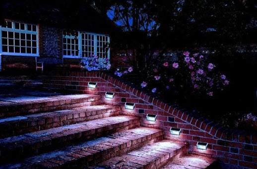 Solar Step Light ??Warm White with Silver Case