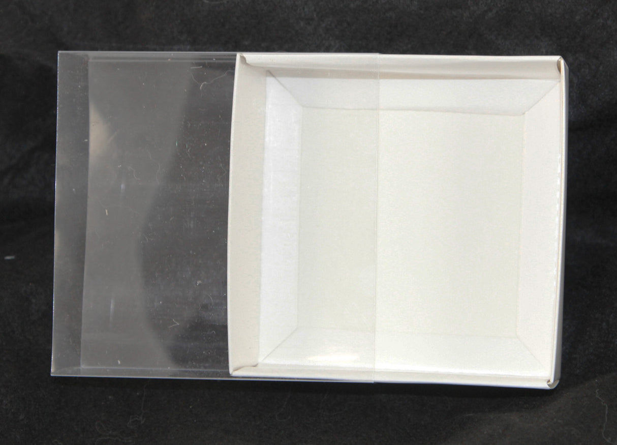 100 Pack of Clear Lid White Card Coaster & Invitation Favor Boxes - 8cm Square, 2cm Deep, Perfect for Weddings and Events