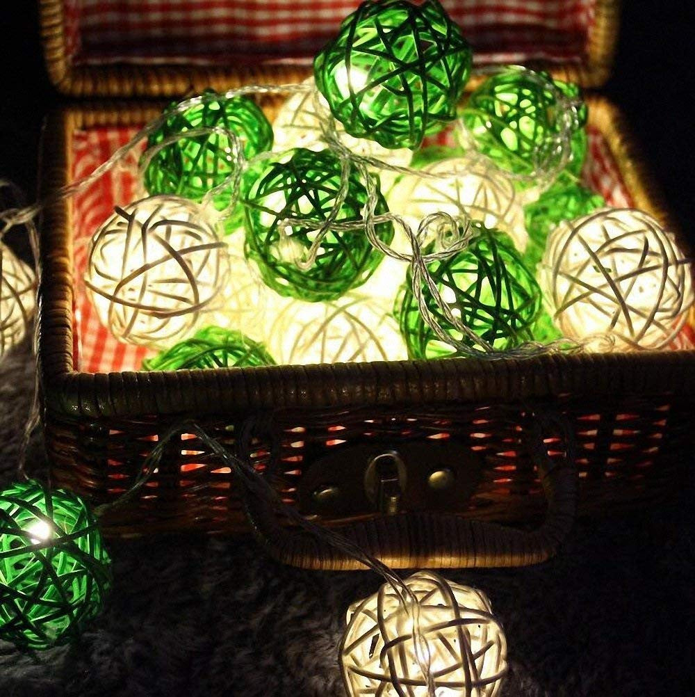 1 Set of Green n White 5cm Rattan Cane 50 Ball Battery Powered LONG 5m String Lights Christmas Gift Home Wedding Party Bedroom Decoration Table Centrepiece