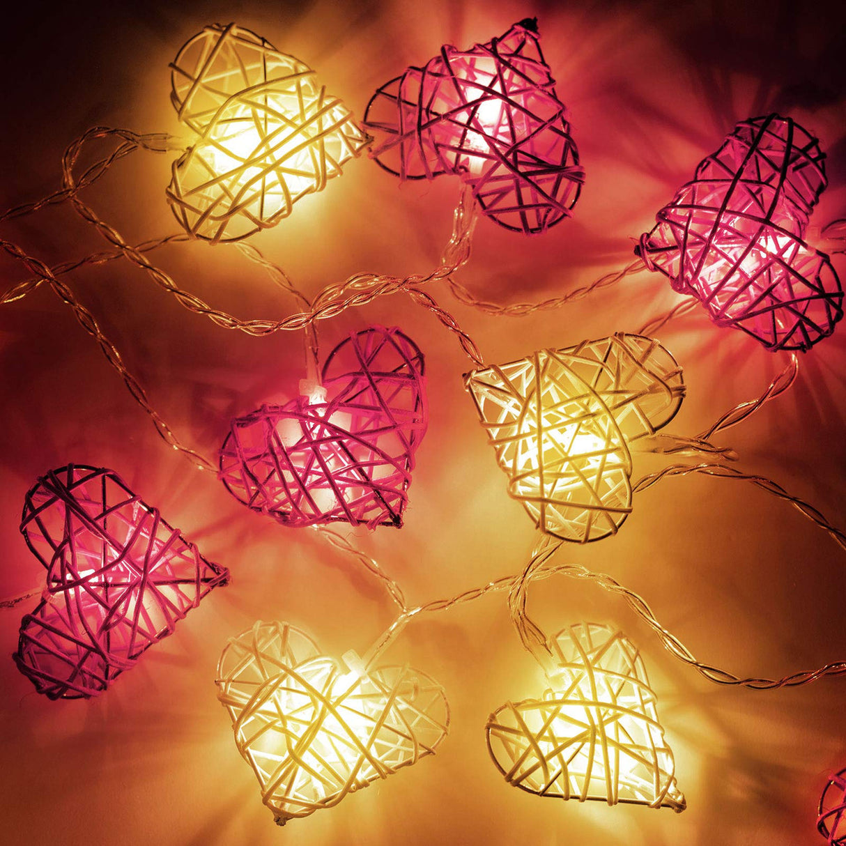 20 Red and White 3D Hollowed Rattan Heart-Shaped 3M String Fairy Lights, Battery (AA) Indoor & Outdoor Decorations Wedding Valentines Romantic Room
