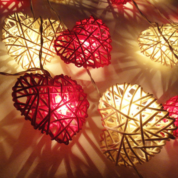 20 Red and White 3D Hollowed Rattan Heart-Shaped 3M String Fairy Lights, Battery (AA) Indoor & Outdoor Decorations Wedding Valentines Romantic Room
