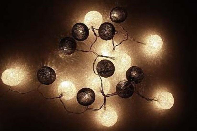20-Piece Black and White LED Cotton Ball Fairy Lights – Battery-Powered String Lights for Weddings, Parties, and Home Decor – 5cm Decorative Balls for Indoor and Outdoor Use
