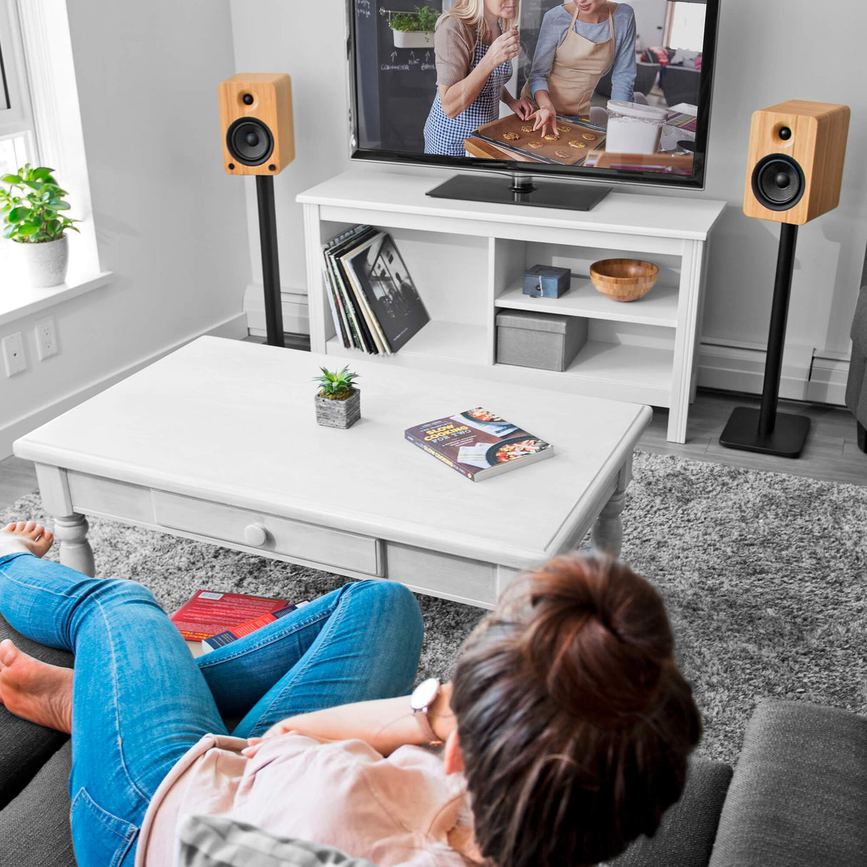 Kanto SP32PL 32 Tall Bookshelf Speaker Floor Stands - Pair, Black