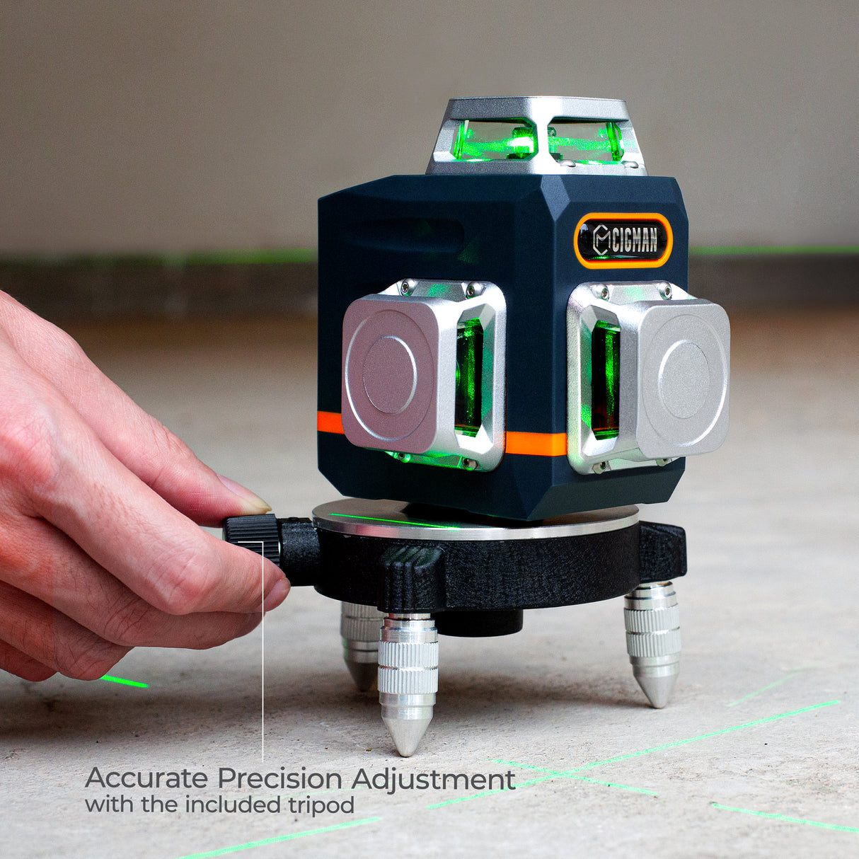 CIGMAN Laser Level Self Leveling 3x360? 3D Green Cross Line for Construction and Picture Hanging, Rechargeable battery, Remote Controller, Magnetic Rotating Stand Included