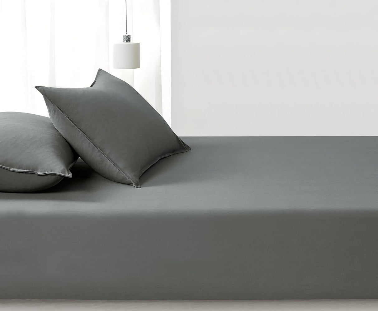 100% Vintage Washed Microfibre Fitted Sheet Set – Ultra Soft & Lightweight All-Season Fitted Sheet with 2 Pillowcases (Grey, King Size)