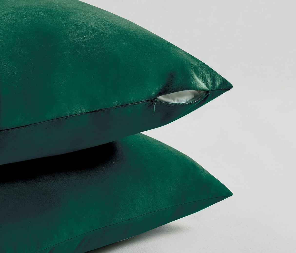 Twin-Pack Velvet Cushion Covers - Soft Microfibre Cushion Covers with Hidden Zipper (Emerald Green, 65cm*65cm)