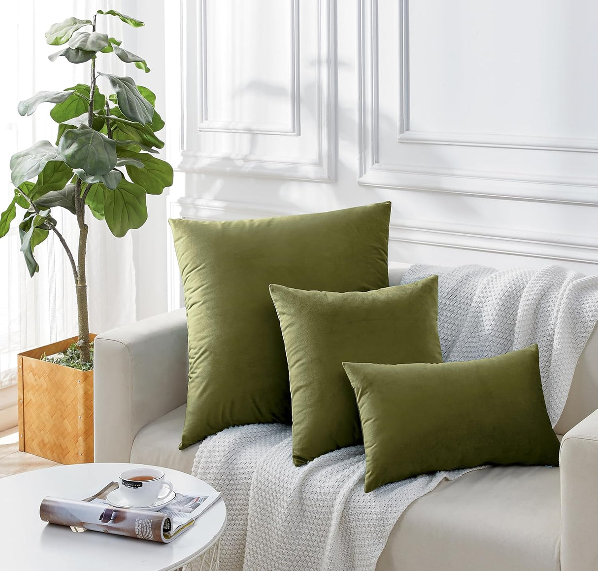 Twin-Pack Velvet Cushion Covers - Soft Microfibre Cushion Covers with Hidden Zipper (Olive Green, 45cm*45cm)