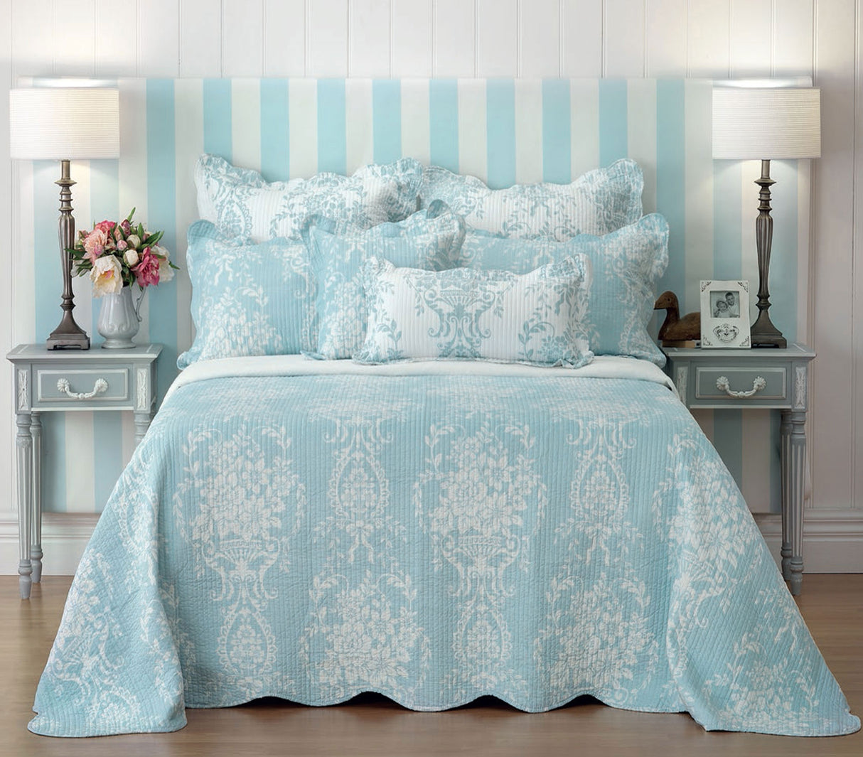 Bianca French Provincial Queen Bedspread Set