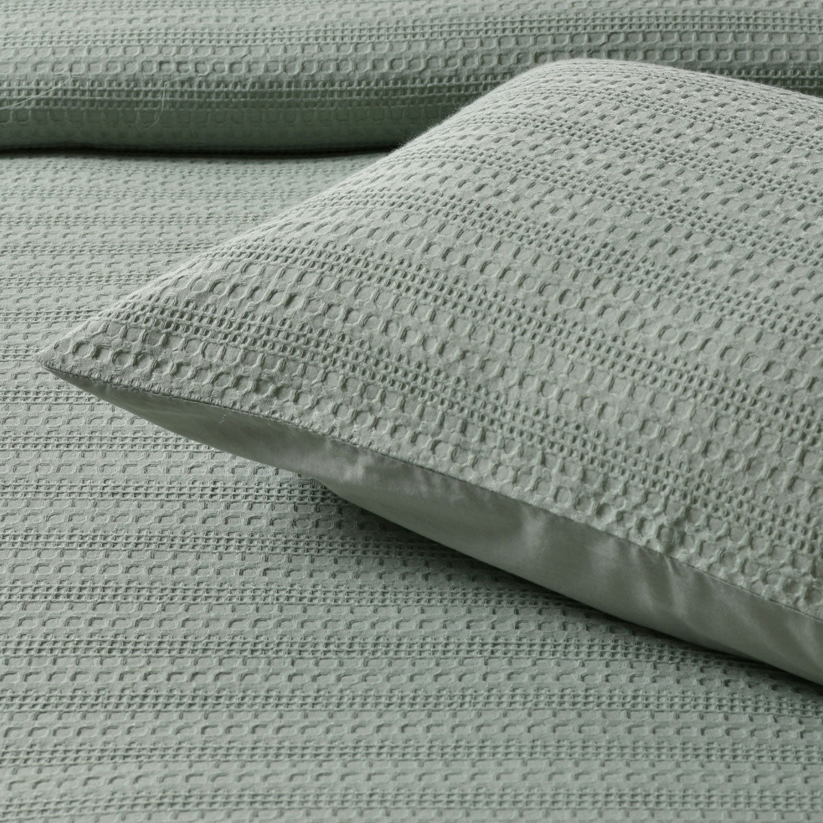 Bianca Kahlani Sage Waffle Quilt Cover Set Single