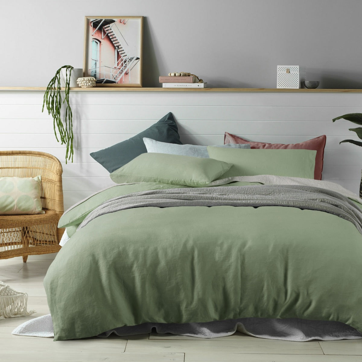 Sage Green 100% Linen Double Quilt Cover Set by Accessorize