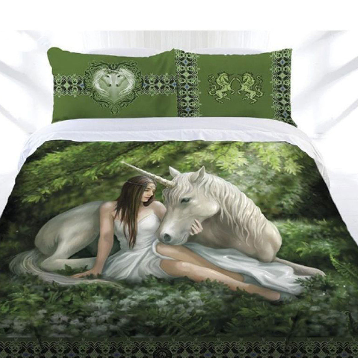 Enchanting Unicorn Taming Quilt Cover Set by Anne Stokes - Single Size
