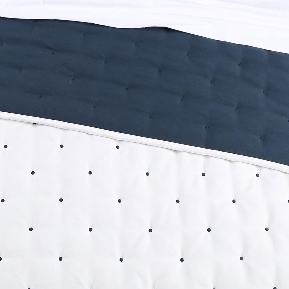 Jenny Mclean Reversible Swiss Dots King Size Coverlet Set in Blue