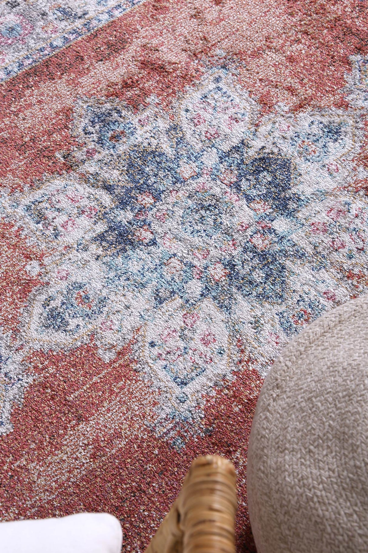 brentwood-transitional-rust-rug 280x380