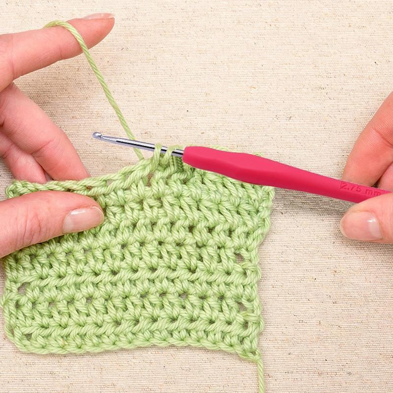Knitting Needles Crochet Hooks Set Tools Kit Yarn Sewing Tools Grip With Box DIY