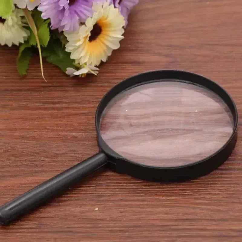 10cm Handheld Magnifying Glass Loupe for Optimal Reading Clarity