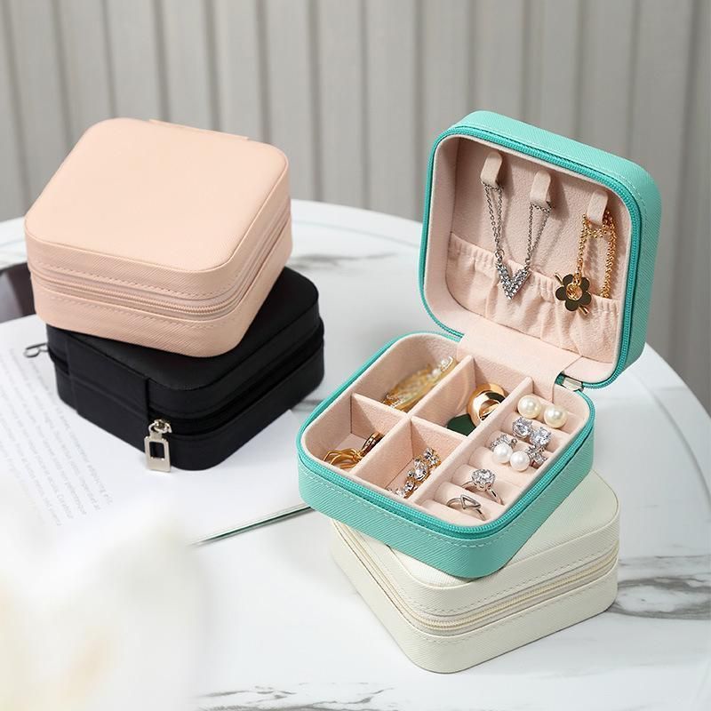Travel Jewelry Organizer Box Portable Leather Storage Ornaments Ring Earrings - Beige (10x10x5cm)