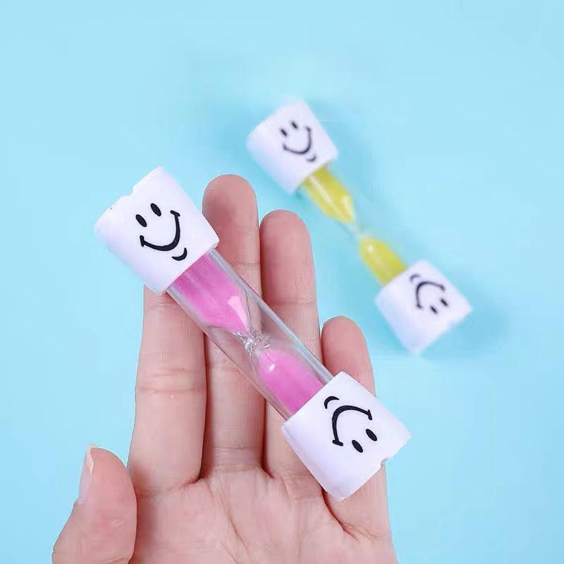 3-Minute Hourglass Sand Timer Smiley Face Clock for Brushing or Kitchen Use - Yellow