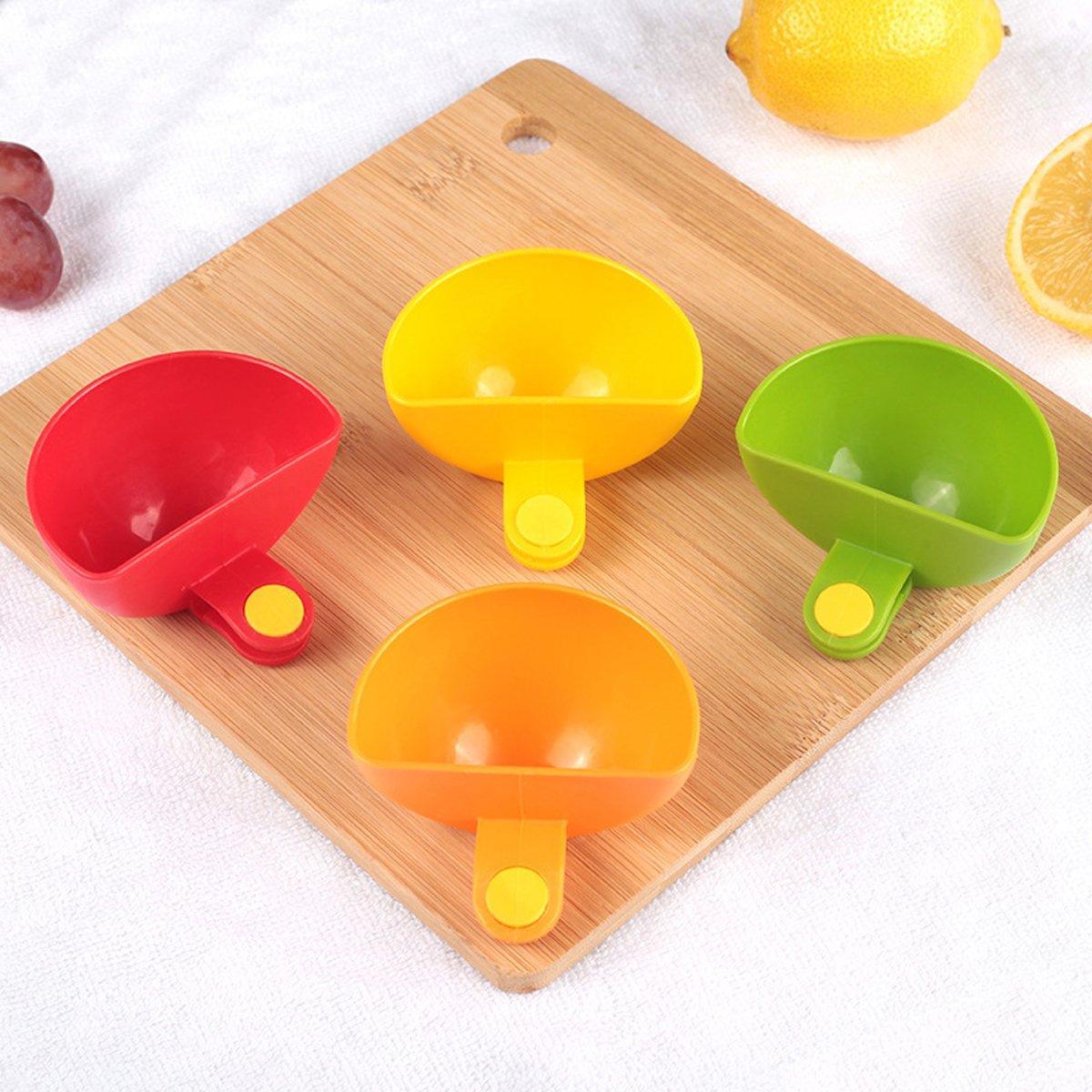 8PCS Plastic Salad Dressing Box Set Double Clip Bowl Snack Container with Spoon