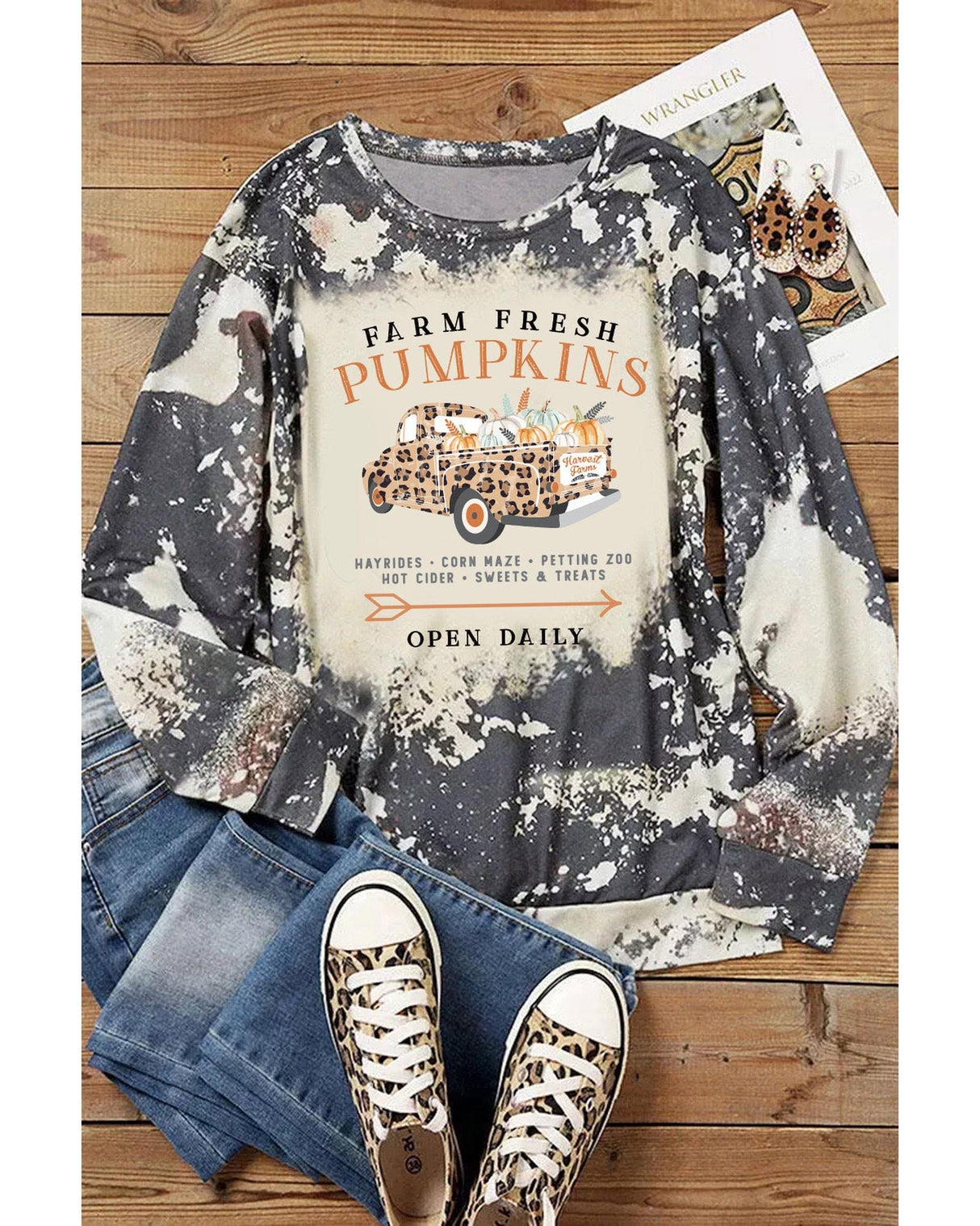 Farm Fresh Pumpkins Vintage Bleached Graphic Tee - S